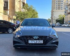 Hyundai Sonata, 2022 il
