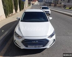 Hyundai Elantra, 2019 il