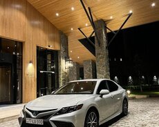 Toyota Camry, 2023 il